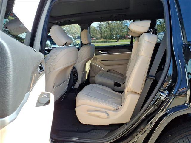 2025 Jeep Grand Cherokee Limited 4x4
