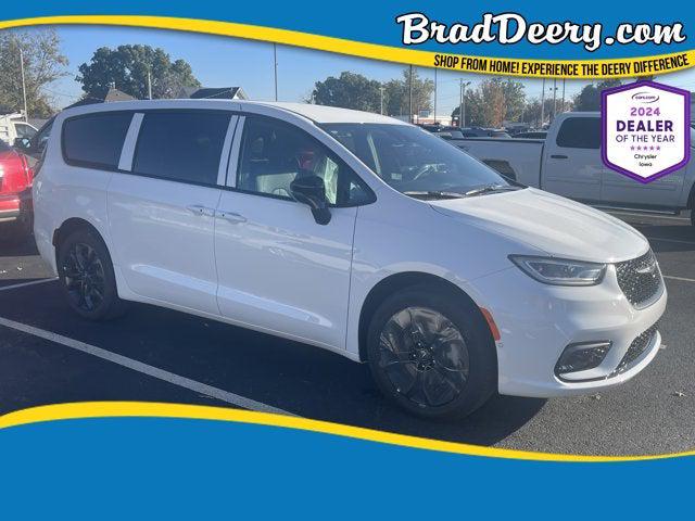 2026 Chrysler Pacifica PACIFICA SELECT AWD 2026 Chrysler Pacifica PACIFICA SELECT AWD