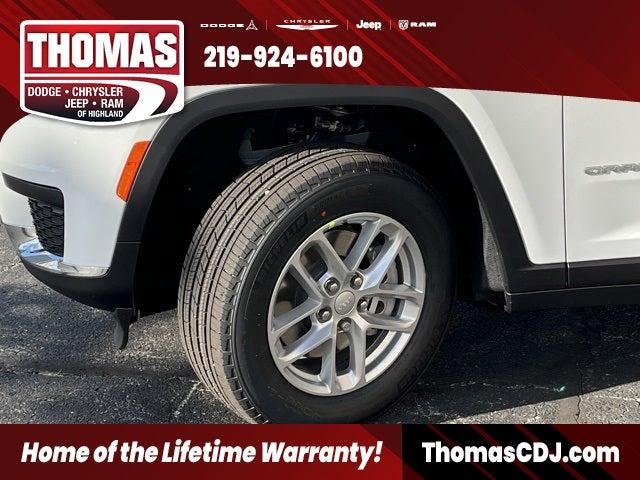 2025 Jeep Grand Cherokee GRAND CHEROKEE L LAREDO X 4X4