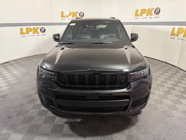 2025 Jeep Grand Cherokee GRAND CHEROKEE L ALTITUDE X 4X4 2025 Jeep Grand Cherokee GRAND CHEROKEE L ALTITUDE X 4X4