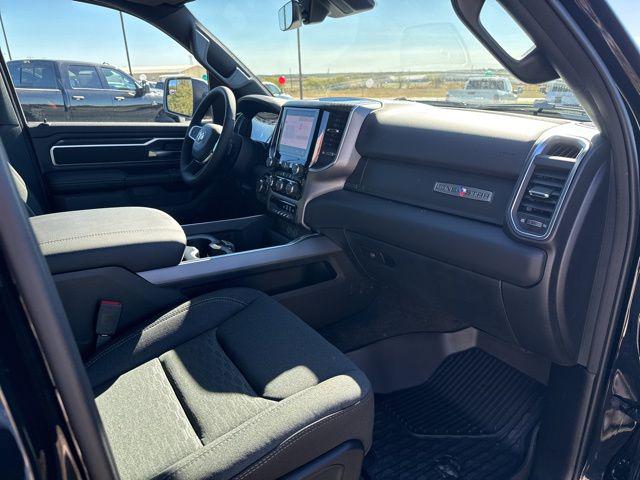 2026 Ram 1500 Lone Star Crew Cab 4x4 5'7" Box