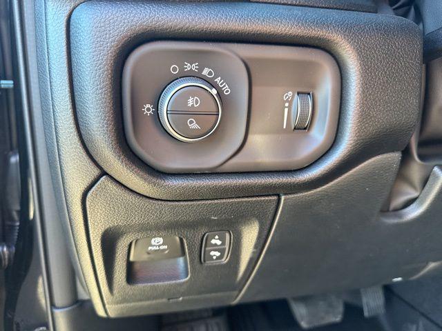 2026 Ram 1500 Lone Star Crew Cab 4x4 5'7" Box