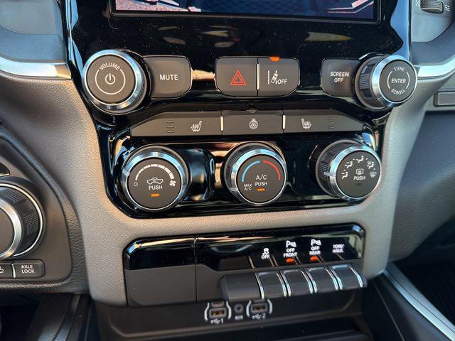 2026 Ram 1500 Lone Star Crew Cab 4x4 5'7" Box