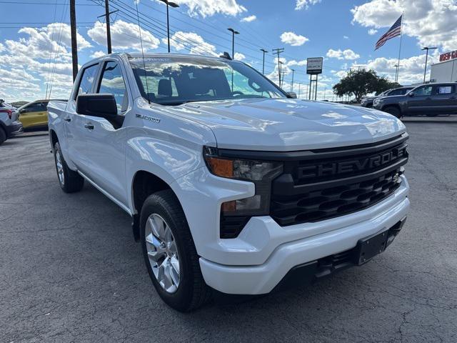 2025 Chevrolet Silverado 1500 2WD Crew Cab Short Bed Custom 2025 Chevrolet Silverado 1500 2WD Crew Cab Short Bed Custom
