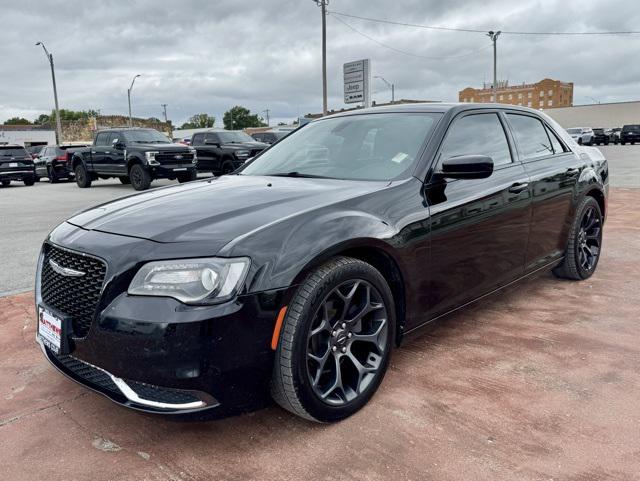 2019 Chrysler 300 Touring