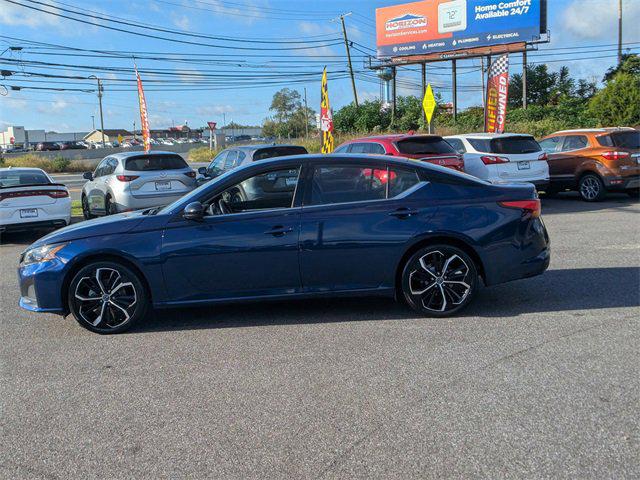 2023 Nissan Altima SR FWD