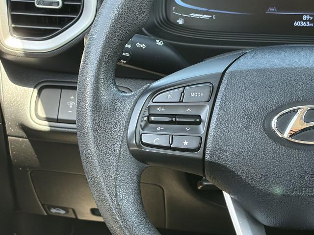 2024 Hyundai Venue SE
