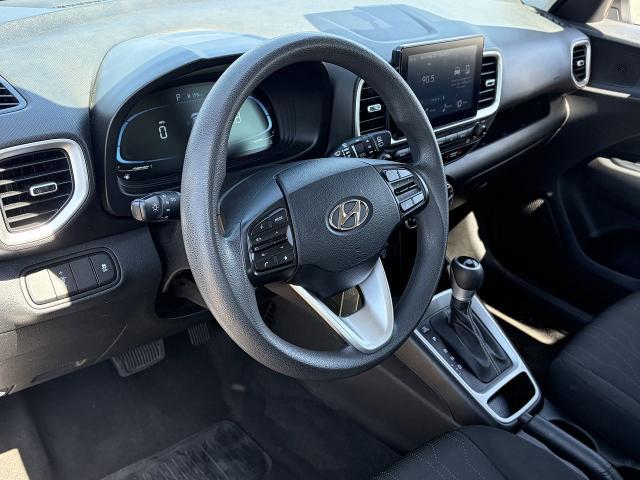 2024 Hyundai Venue SE