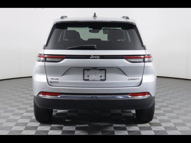 2024 Jeep Grand Cherokee Laredo 4x4