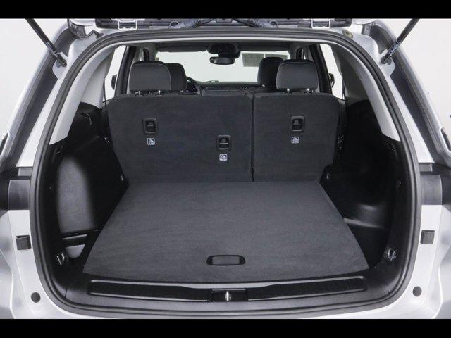 2024 Jeep Grand Cherokee Laredo 4x4