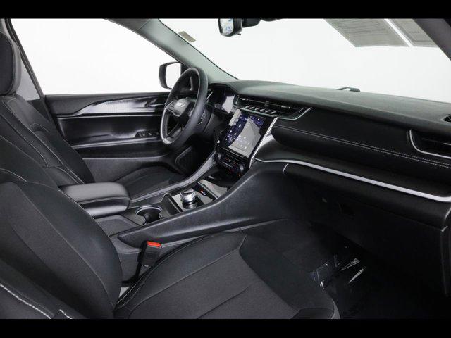 2024 Jeep Grand Cherokee Laredo 4x4