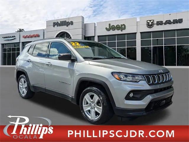 2022 Jeep Compass Latitude FWD