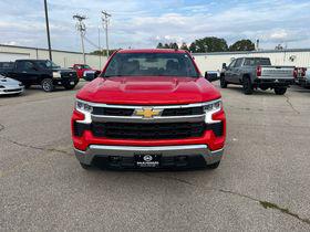 2023 Chevrolet Silverado 1500 4WD Crew Cab Standard Bed LT