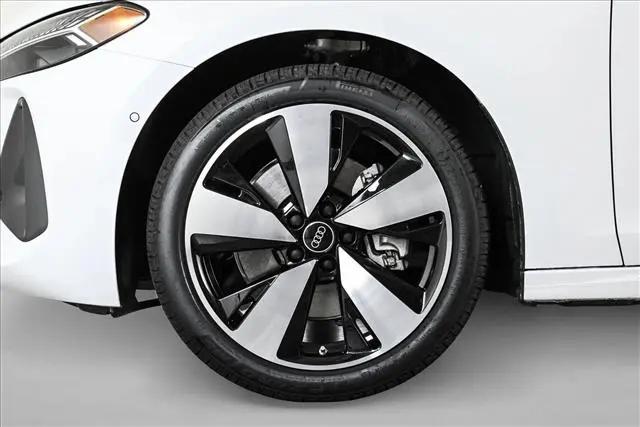 2025 Audi A5 Premium Plus TFSI quattro S tronic