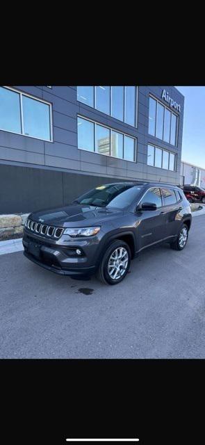 2024 Jeep Compass Latitude Lux FWD