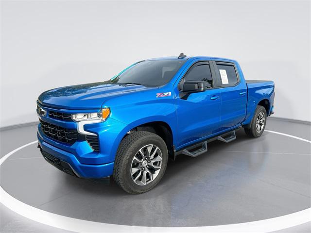 2022 Chevrolet Silverado 1500 4WD Crew Cab Short Bed RST