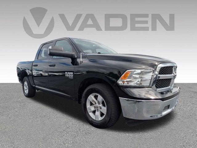 2023 RAM 1500 Classic SLT Crew Cab 4x2 57 Box 2023 RAM 1500 Classic SLT Crew Cab 4x2 57 Box