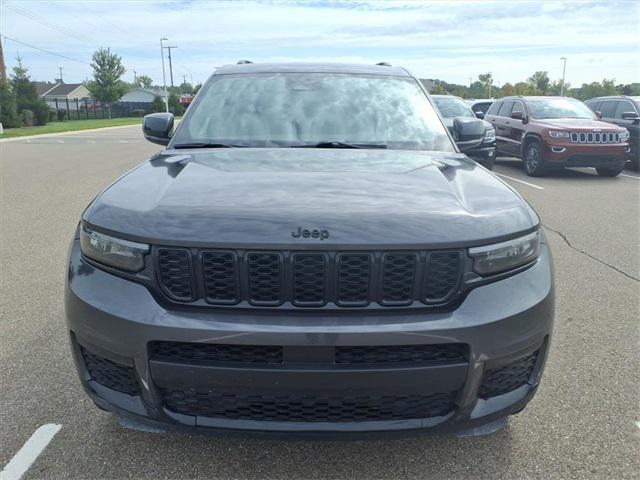 2023 Jeep Grand Cherokee L Altitude 4x4