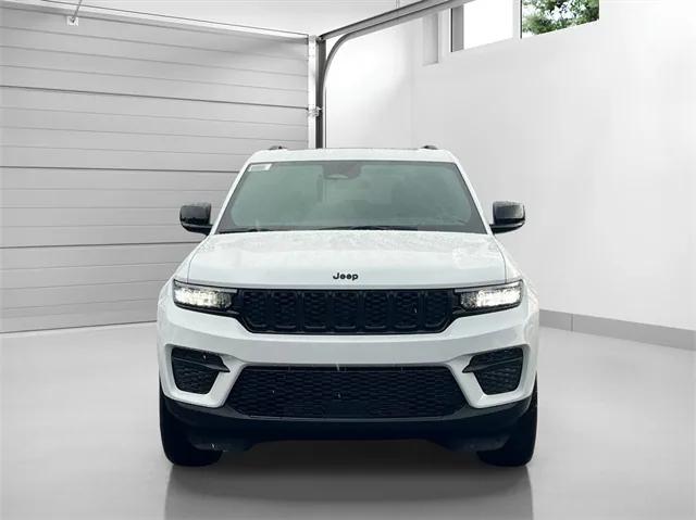2025 Jeep Grand Cherokee Altitude X 4x4 2025 Jeep Grand Cherokee Altitude X 4x4