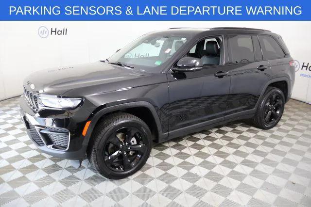 2023 Jeep Grand Cherokee Altitude 4x4