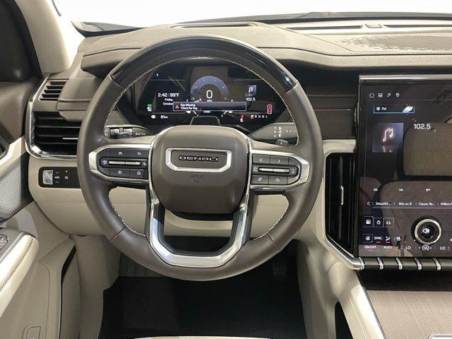 2025 GMC Acadia FWD Denali 2025 GMC Acadia FWD Denali