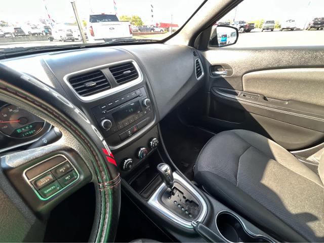 2013 Dodge Avenger SE