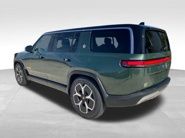 2023 Rivian R1S Adventure