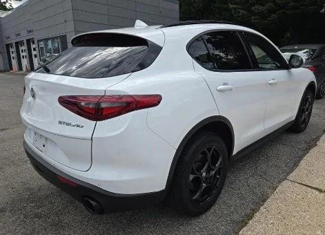 2022 Alfa Romeo Stelvio Sprint AWD
