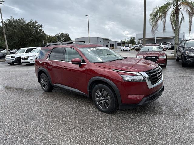 2022 Nissan Pathfinder SV 2WD