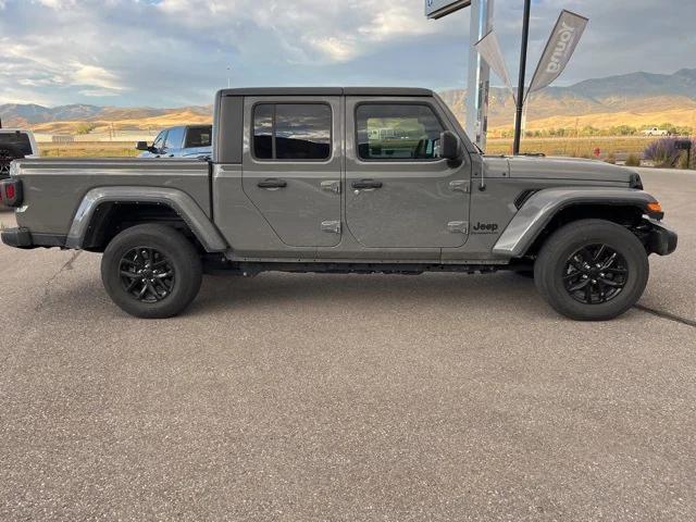 2022 Jeep Gladiator Altitude 4x4 2022 Jeep Gladiator Altitude 4x4