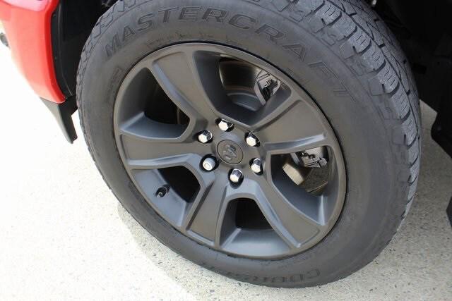 2020 RAM 1500 Big Horn Crew Cab 4x4 57 Box 2020 RAM 1500 Big Horn Crew Cab 4x4 57 Box