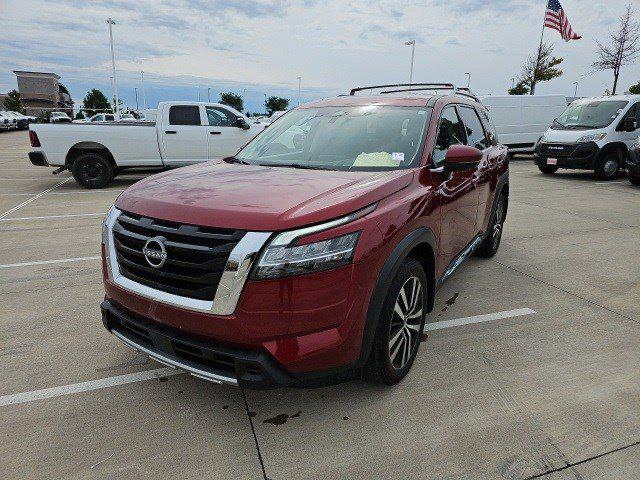 2024 Nissan Pathfinder Platinum 4WD
