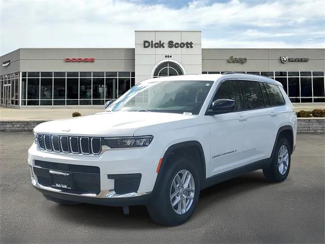 2023 Jeep Grand Cherokee L Laredo 4x4 2023 Jeep Grand Cherokee L Laredo 4x4