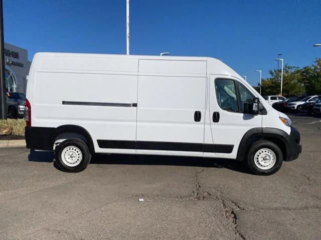 2025 RAM ProMaster 2500 Cargo Van Tradesman High Roof 159 WB w/Pass Seat