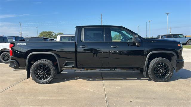 2025 Chevrolet Silverado 2500HD 4WD Crew Cab Standard Bed LTZ