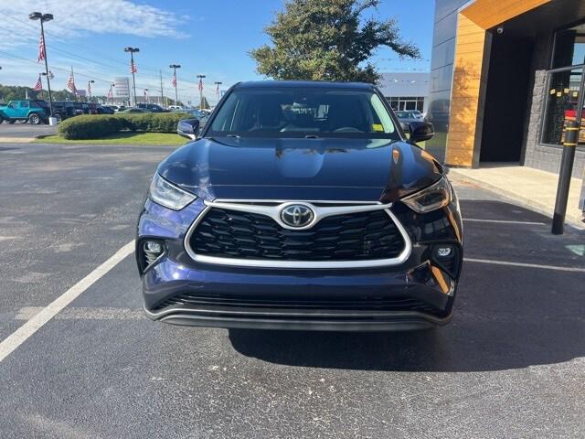 2021 Toyota Highlander LE