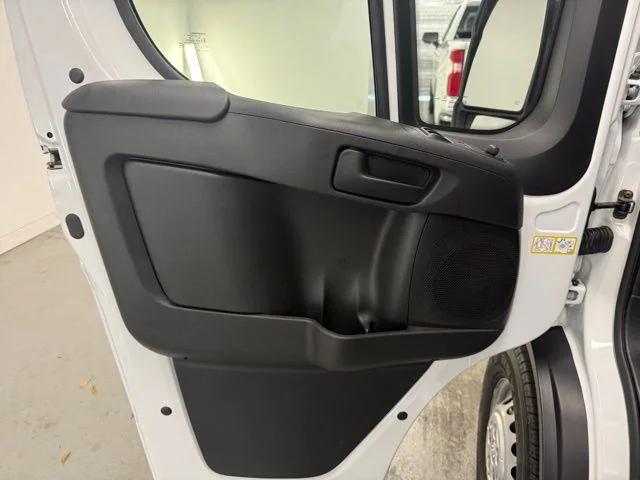 2025 Ram ProMaster Cargo Van Tradesman High Roof 136 WB w/Pass Seat