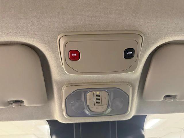 2025 Ram ProMaster Cargo Van Tradesman High Roof 136 WB w/Pass Seat