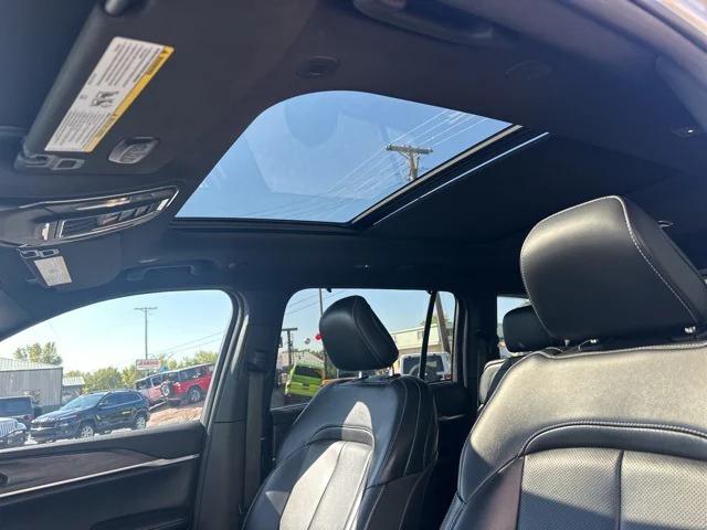 2024 Jeep Grand Cherokee L Limited 4x4