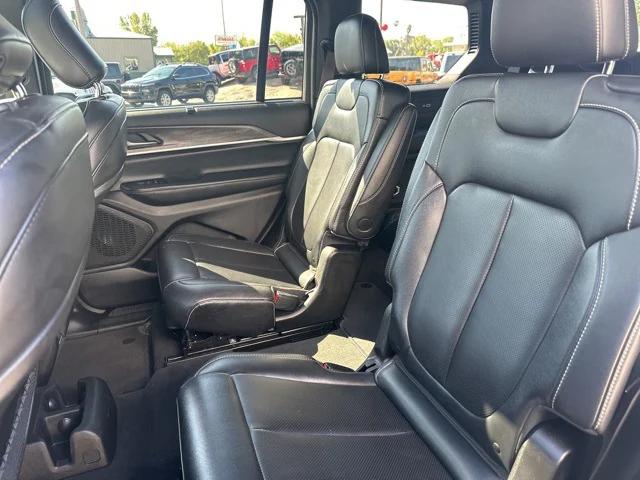 2024 Jeep Grand Cherokee L Limited 4x4