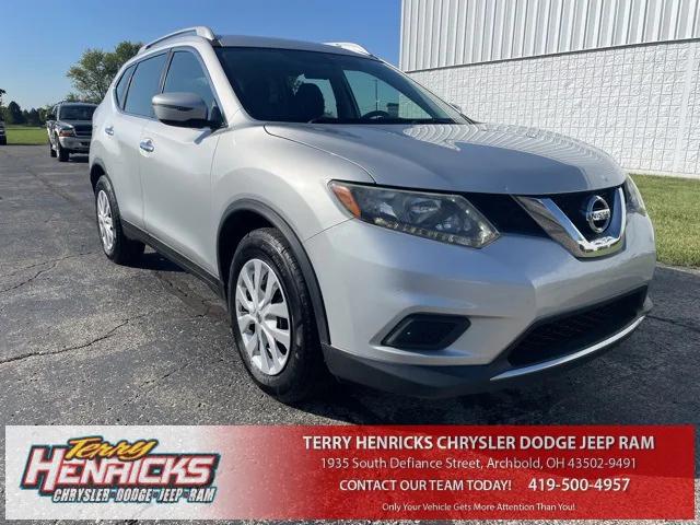 2016 Nissan Rogue SV 2016 Nissan Rogue SV