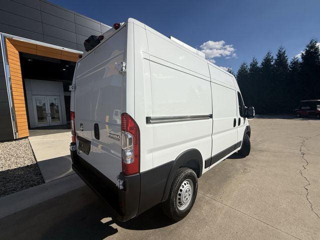 2025 Ram ProMaster 2500 Cargo Van Tradesman High Roof 136" WB w/Pass Seat