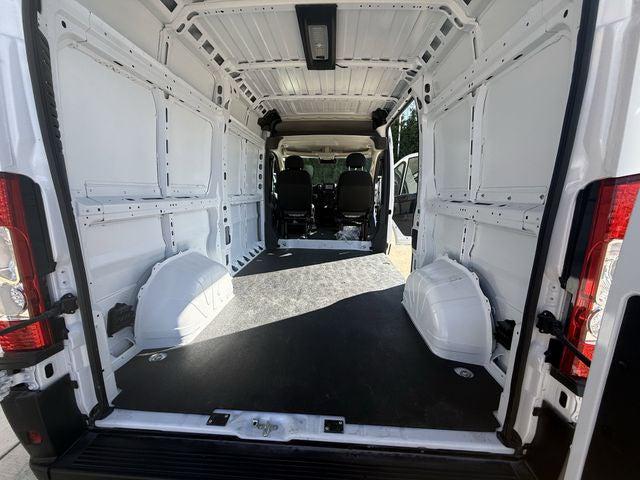2025 Ram ProMaster 2500 Cargo Van Tradesman High Roof 136" WB w/Pass Seat