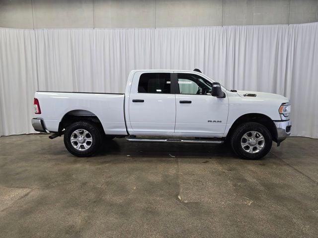 2024 RAM 2500 Big Horn Crew Cab 4x4 64 Box 2024 RAM 2500 Big Horn Crew Cab 4x4 64 Box