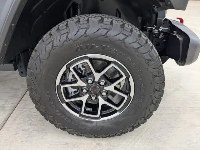 2025 Jeep Wrangler 2-Door Rubicon 4x4