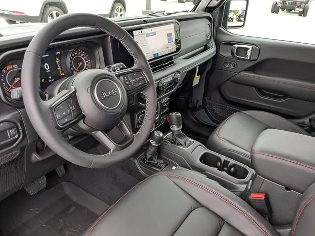 2025 Jeep Wrangler 2-Door Rubicon 4x4