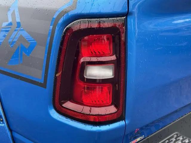 2025 Ram 1500 Big Horn Crew Cab 4x4 5'7" Box