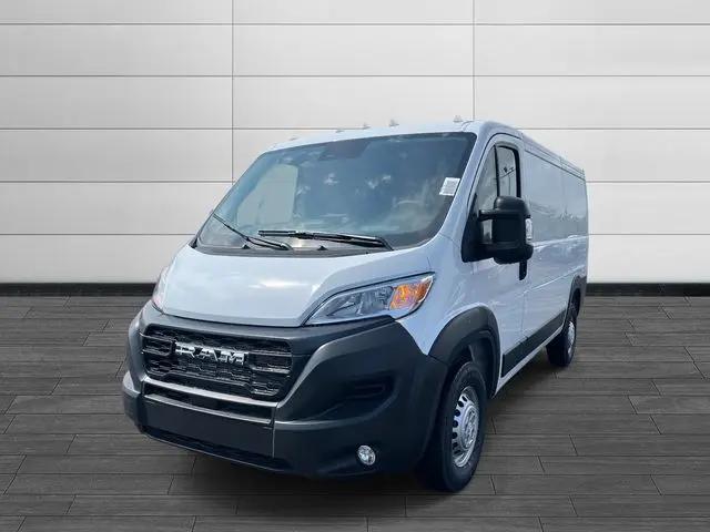 2026 Ram ProMaster Cargo Van Tradesman Low Roof 136 WB w/Pass Seat