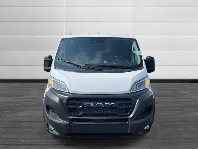2026 Ram ProMaster Cargo Van Tradesman Low Roof 136 WB w/Pass Seat