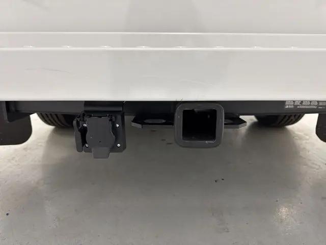 2025 Chevrolet Express Cutaway Work Van
